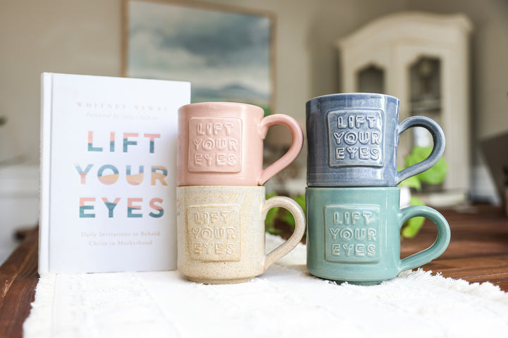 Lift Your Eyes mug